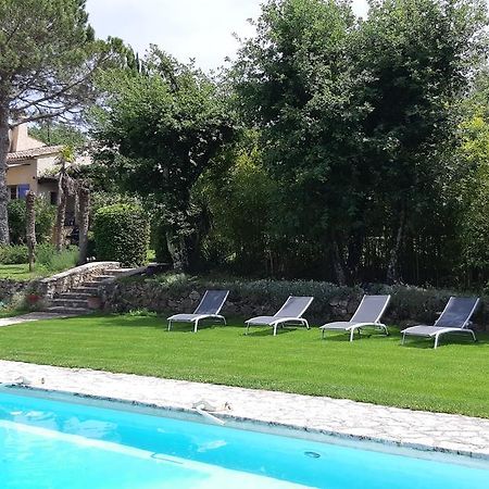 B&B Charming Suite And Pool - Adults Only Tourrettes Exteriér fotografie